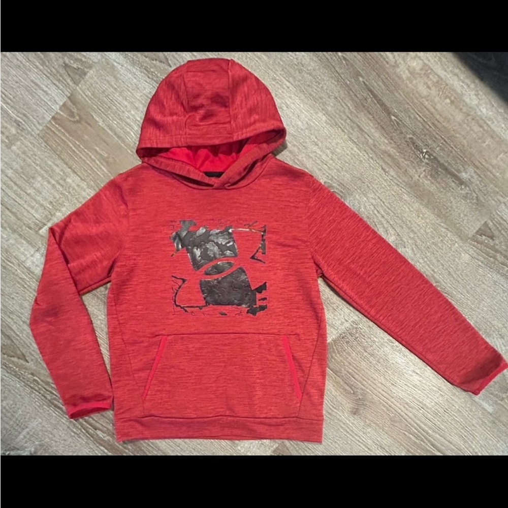 Under Armour Hoodie Youth large